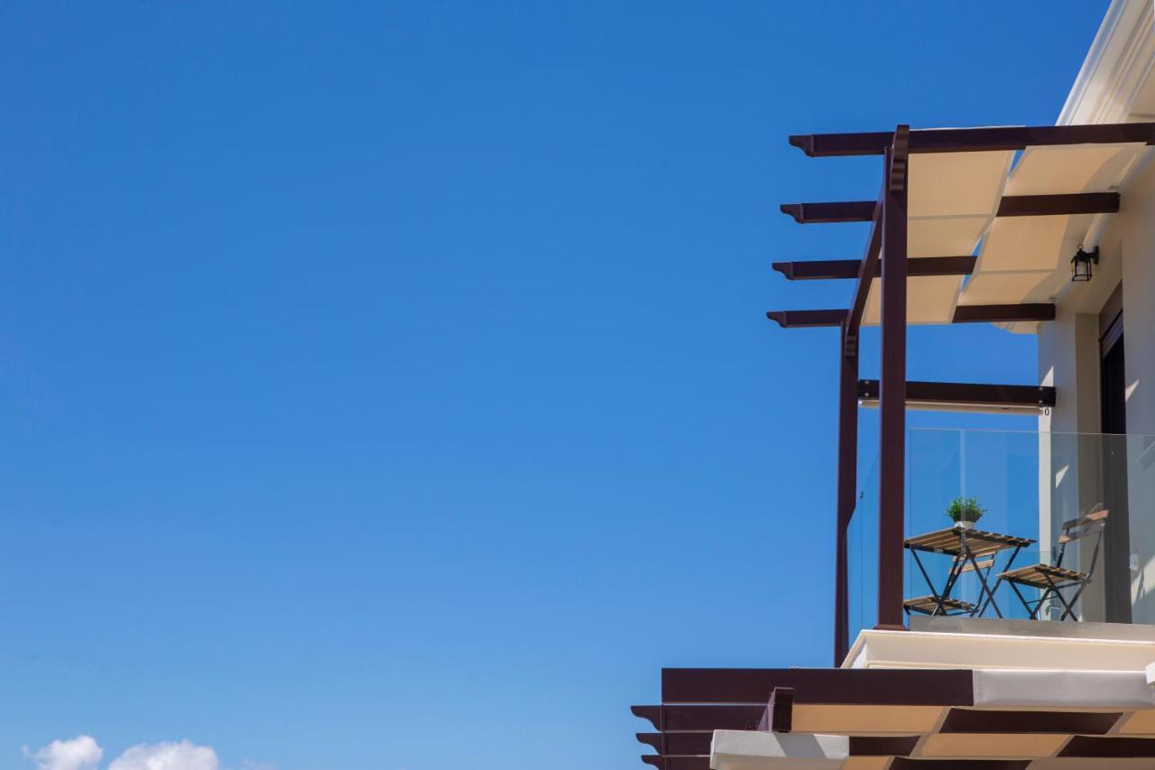 Heavenly Heights Villas By Kb Hospitality Evgiros Exterior photo